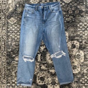 American Eagle Mom Jeans